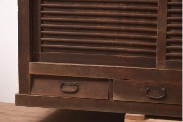 アンティーク家具　ヒノキ材　六尺　飛騨(岐阜)産　趣溢れる水屋箪笥サイドボード(収納棚、テレビ台、キャビネット)(R-036662)
