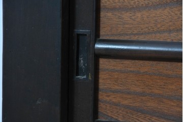 和製アンティーク　明治大正期　木目の美しさが引き立つ舞良戸のサイドボード　(R-036678)