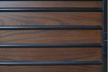 和製アンティーク　明治大正期　木目の美しさが引き立つ舞良戸のサイドボード　(R-036678)