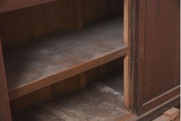 アンティーク家具　欅(ケヤキ)材・ヒノキ材・桜材　シンプルで重厚な箪笥サイドボード(収納棚、ガラス戸棚)(R-036682)
