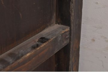 アンティーク家具　味のある木製引き戸の収納箪笥サイドボード(水屋箪笥、収納棚)(R-036697)