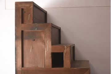 アンティーク家具　古民具　激レア!　特大サイズ　両面使いができる希少な階段箪笥(R-036699)