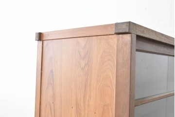 和製アンティーク　昭和レトロ　収納力たっぷりの大きなガラス戸棚　(R-036700)