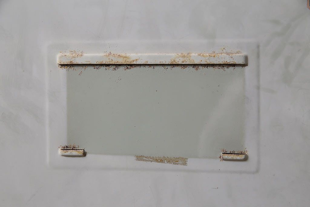 ビンテージ家具　昭和中期　インダストリアルなアイアンキャビネット(収納棚)(R-036703)