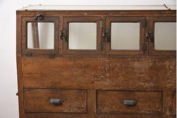 アンティーク家具　昭和中期　ナチュラルでレトロなガラスケース(ショーケース、陳列棚、マス目)(R-036708)