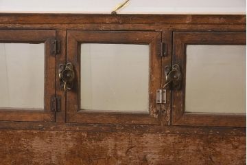 アンティーク家具　昭和中期　ナチュラルでレトロなガラスケース(ショーケース、陳列棚、マス目)(R-036708)