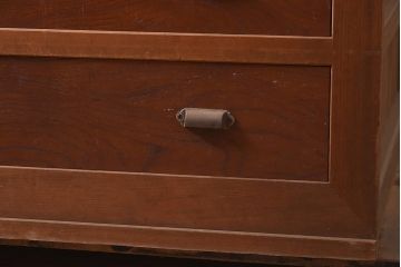 アンティーク家具　明治大正期　ヒノキ材　木の温もり感じるワードローブ(収納箪笥、キャビネット、夜具箪笥、布団箪笥)(R-036709)