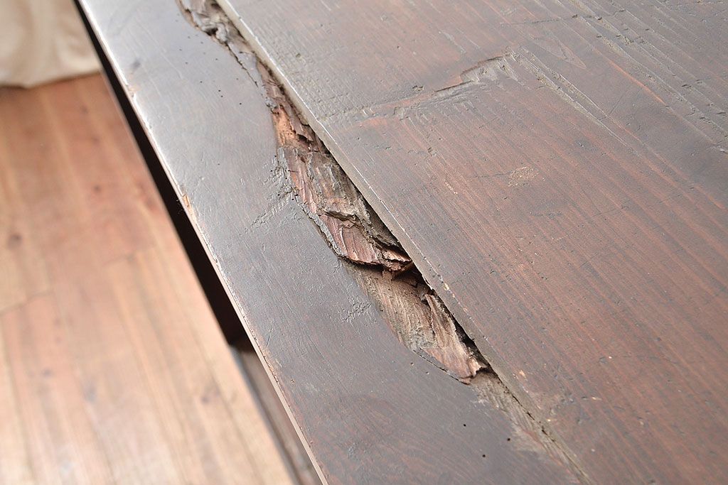 アンティーク家具　桟の引き戸が魅力の古い収納箪笥(サイドボード、テレビ台)(R-036710)