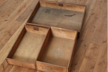 レトロ家具　ナラ材　昭和レトロの素朴な両袖デスク(机、在宅ワーク、在宅用)(R-036718)