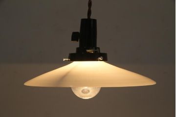 アンティーク照明　戦前　和製アンティーク　レトロな佇まいが趣き溢れる平笠ペンダントライト(天井照明、吊り下げ照明)(R-036724)