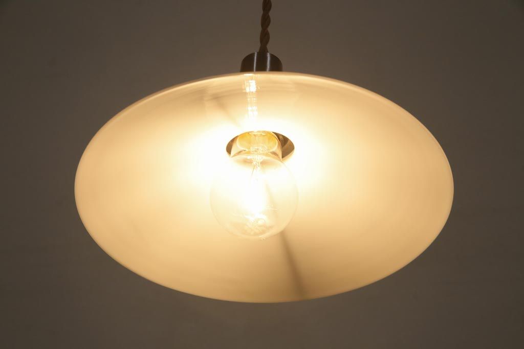 アンティーク照明　戦前　和製アンティーク　レトロな佇まいが趣き溢れる平笠ペンダントライト(天井照明、吊り下げ照明)(R-036724)