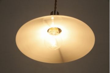 アンティーク照明　戦前　和製アンティーク　レトロな佇まいが趣き溢れる平笠ペンダントライト(天井照明、吊り下げ照明)(R-036724)