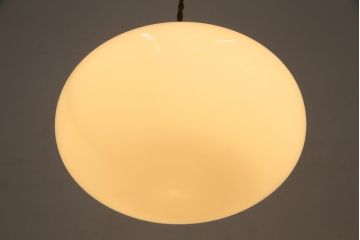 アンティーク照明　昭和初期　ぽってりとしたシルエットが愛らしい吊り下げ照明(天井照明、ペンダントライト)