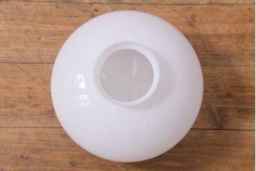 アンティーク照明　昭和初期　ぽってりとしたシルエットが愛らしい吊り下げ照明(天井照明、ペンダントライト)