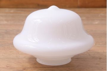 アンティーク照明　和製アンティーク　流れるようなフォルムのシェードが素敵なペンダントライト(天井照明、吊り下げ照明)