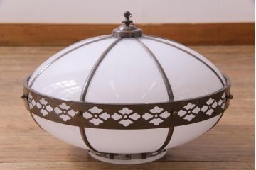 アンティーク照明　和製アンティーク　タッセル(飾り房)付き　提灯のような形が魅力の吊り下げ照明(天井照明、ペンダントライト)(R-036730)