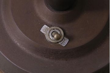 アンティーク照明　和製アンティーク　アイアン支柱　ぼんぼりのようなスタンドライト(照明、フロアスタンド)