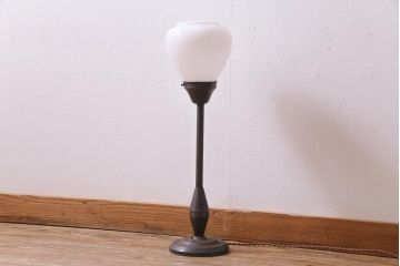 アンティーク照明　和製アンティーク　アイアン支柱　ぼんぼりのようなスタンドライト(照明、フロアスタンド)