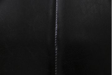 ヴィンテージ家具　日本製　当時物の黒いレザーが渋さ醸し出すソファ(2.5人掛けソファ、ビンテージ)