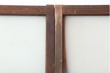 アンティーク建具　昭和初期　シンプルな木製フレームのガラス戸2枚セット　(R-036747)