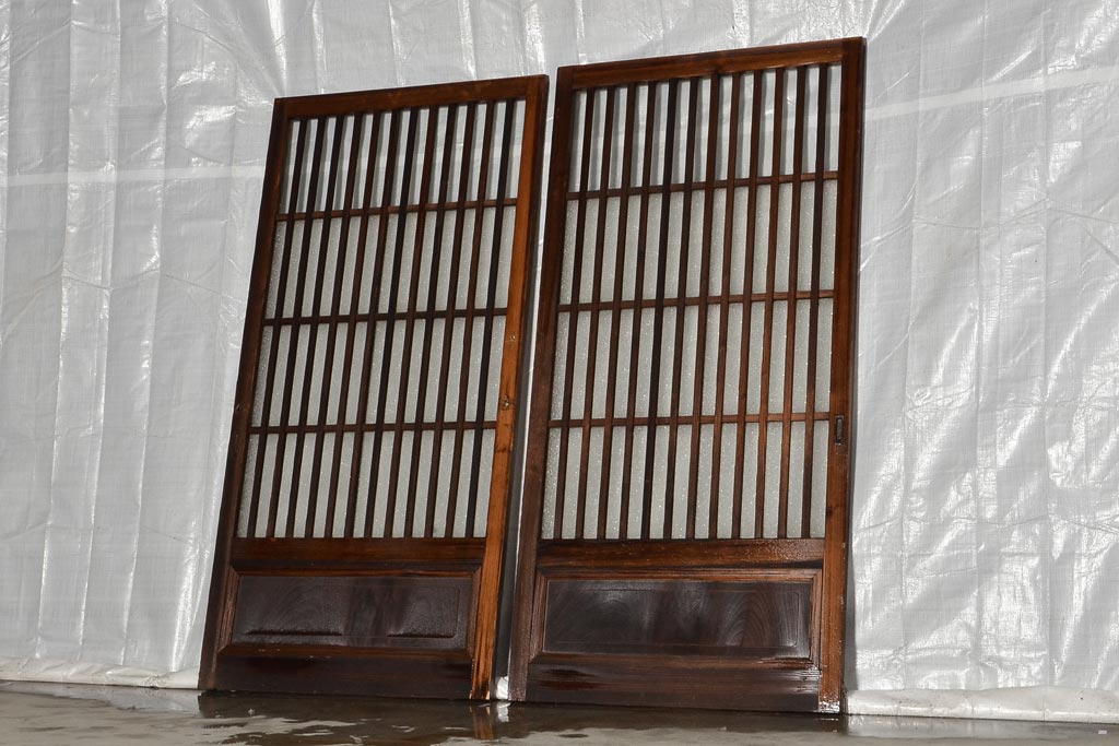 アンティーク建具　古民家スタイルの玄関におすすめな引き戸2枚セット(格子戸、建具)(R-036751)