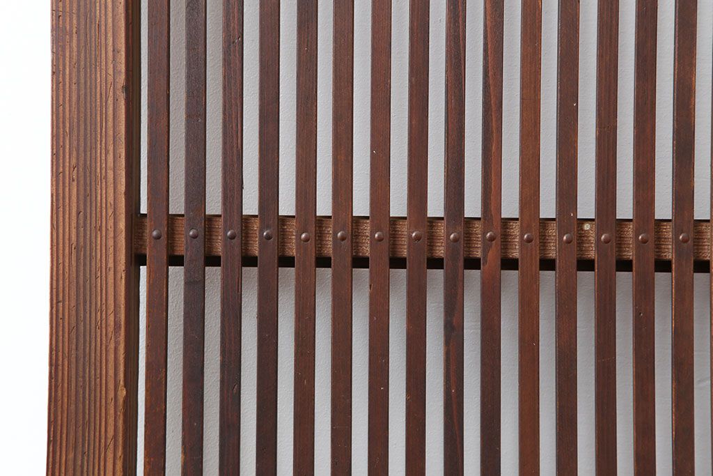 アンティーク建具　和製アンティーク　昭和初期　桟が存在感を放つ格子戸2枚セット(ガラス帯戸、引き戸、建具)(R-036770)