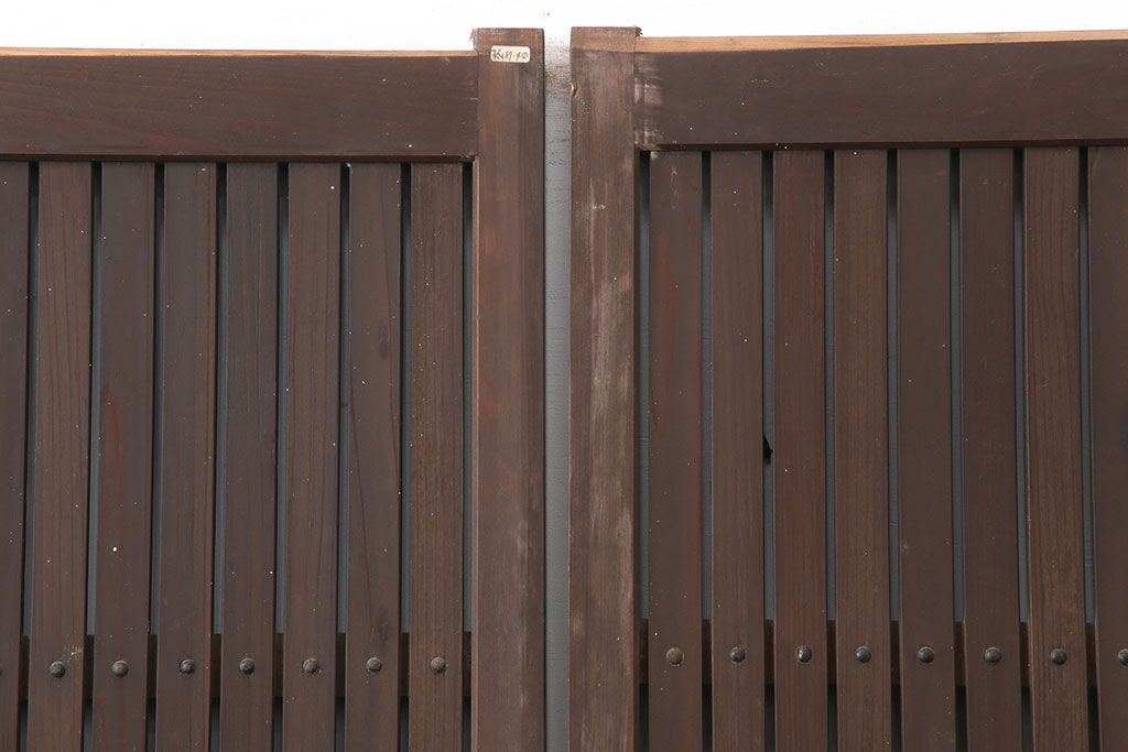 アンティーク建具　明治大正　レトロな雰囲気が魅力の平格子戸2枚セット(建具、引き戸)(R-036774)