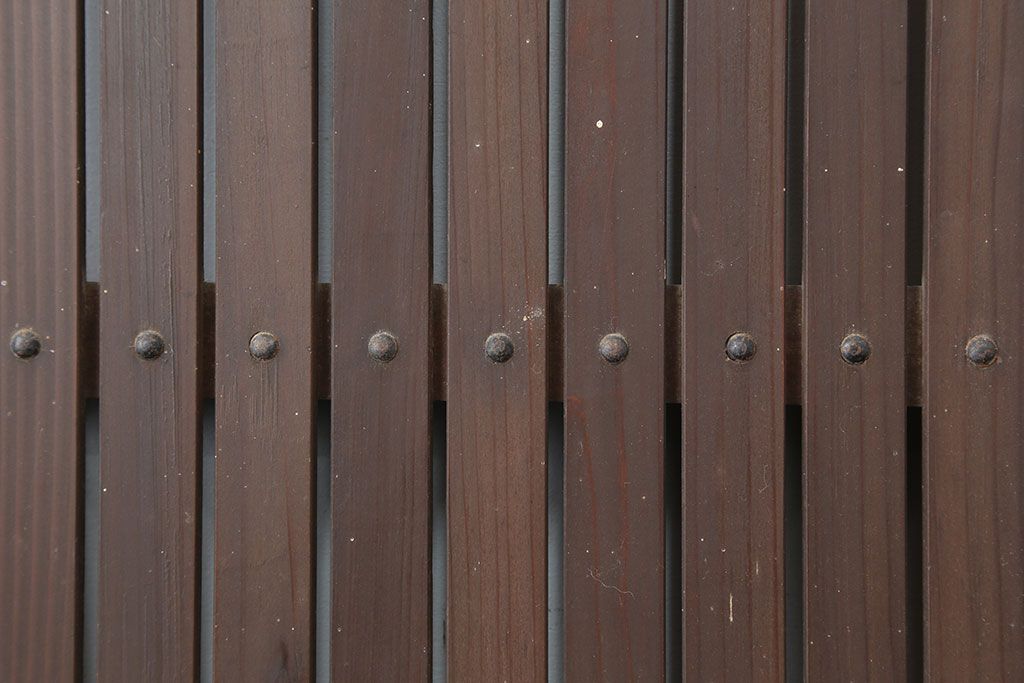アンティーク建具　明治大正　レトロな雰囲気が魅力の平格子戸2枚セット(建具、引き戸)(R-036774)