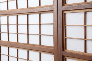 アンティーク建具　腰板ケヤキ　裏障子付き　桟が存在感を放つ格子戸2枚セット(ガラス帯戸、引き戸、建具)(R-036782)