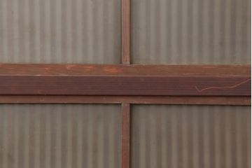 アンティーク建具　腰板ケヤキ材　裏ガラス入り　和の雰囲気高める格子戸2枚セット(ガラス帯戸、引き戸、建具)(R-036783)