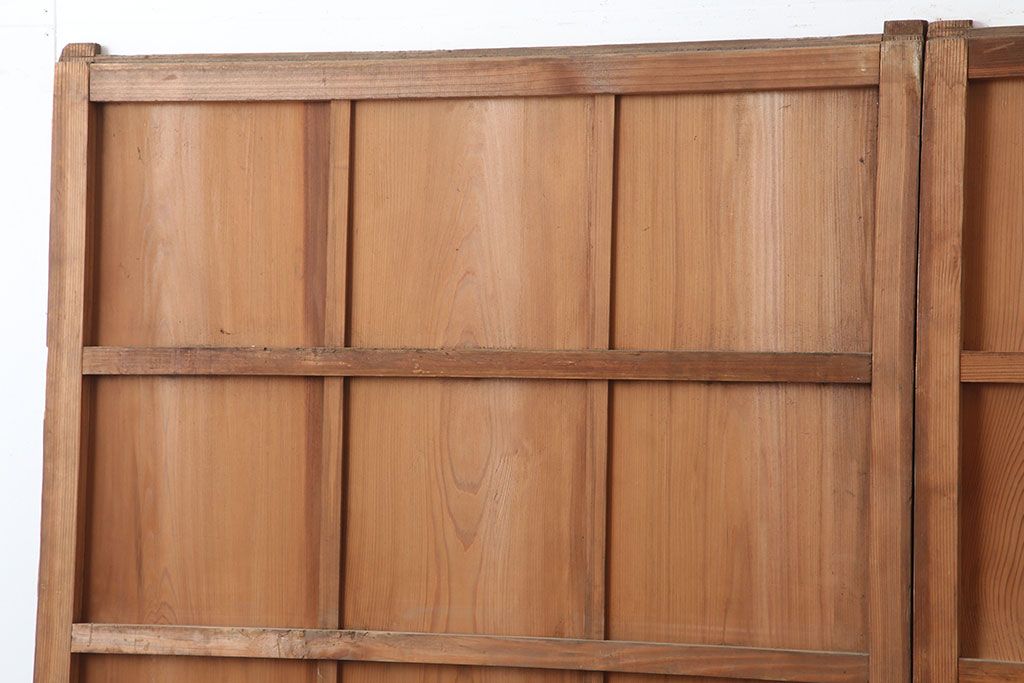 アンティーク建具　和製アンティーク　昭和初期　木味を楽しめる板戸2枚セット(雨戸、引き戸、建具)(R-036784)