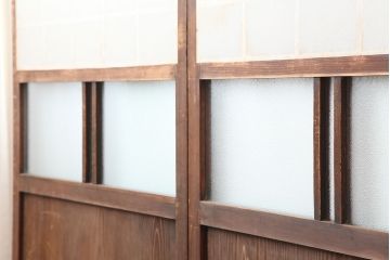 アンティーク建具　明治大正期　和レトロな雰囲気が魅力の障子戸4枚セット(建具、引き戸)(R-036786)