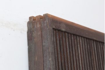 アンティーク建具　明治大正期　幅狭　レトロな雰囲気が魅力の裏障子付き格子戸3枚セット(建具、引き戸)(R-036787)