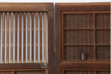 アンティーク建具　明治大正期　幅狭　レトロな雰囲気が魅力の裏障子付き格子戸3枚セット(建具、引き戸)(R-036787)