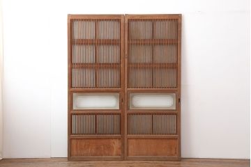 アンティーク建具　昭和中期　裏ガラス付き　和モダンなインテリアにおすすめな格子戸2枚セット(建具、引き戸)(R-036788)