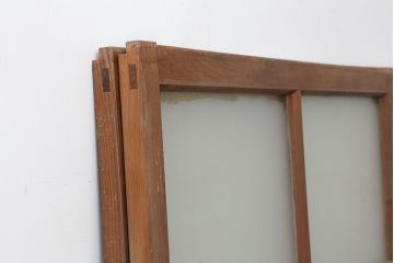 アンティーク建具　昭和初期　レトロな雰囲気が魅力の大きな窓2枚セット　(R-036791)