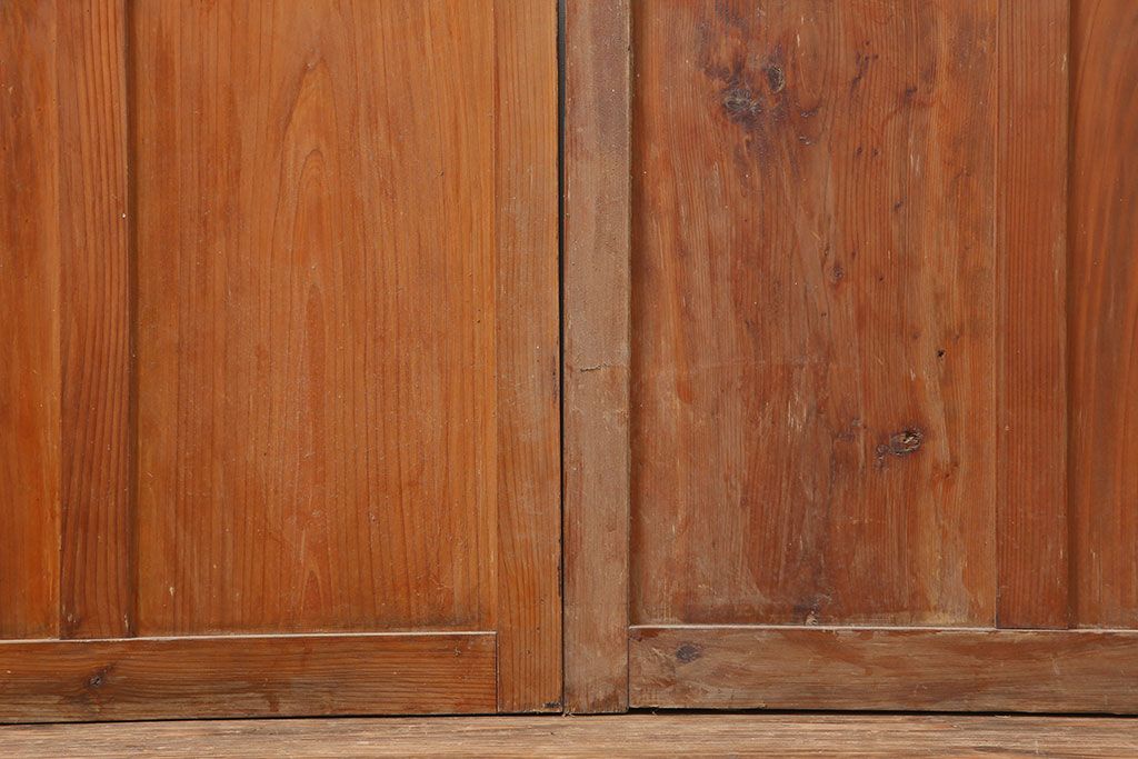 アンティーク建具　昭和初期　レトロな雰囲気が魅力の大きな窓2枚セット　(R-036791)