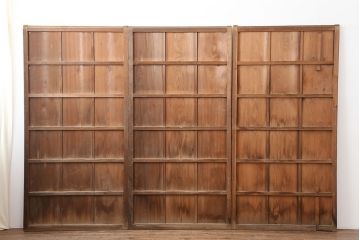 レトロ建具　昭和レトロ　昭和中期　木味を楽しめる板戸3枚セット(雨戸、引き戸、建具)(R-036797)