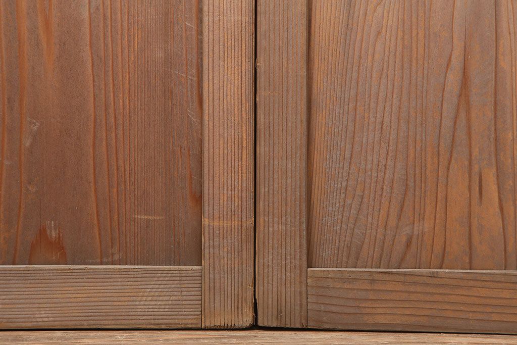 アンティーク建具　木味を楽しめる板戸2枚セット(引き戸、建具)(R-036799)