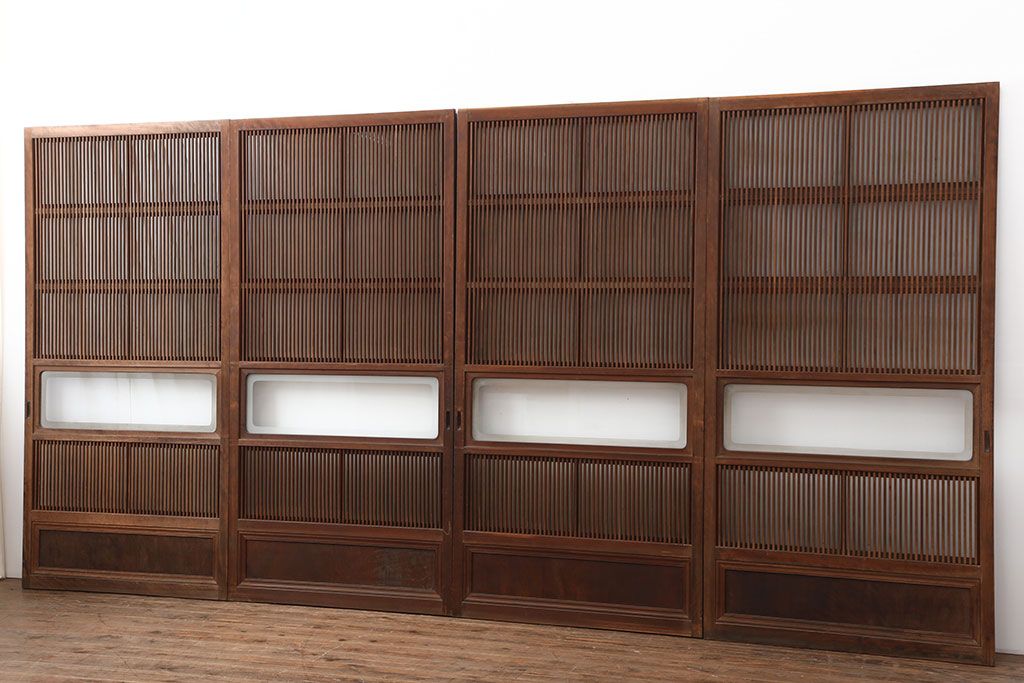 アンティーク建具　昭和初期　裏ガラス付き　腰板欅(ケヤキ)材　格子戸4枚セット(建具、引き戸)(R-036800)