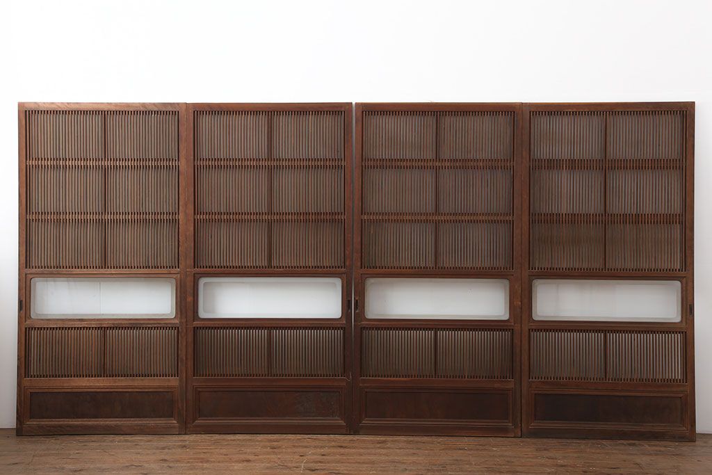 アンティーク建具　昭和初期　裏ガラス付き　腰板欅(ケヤキ)材　格子戸4枚セット(建具、引き戸)(R-036800)