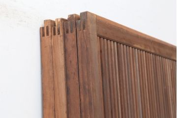 アンティーク建具　昭和初期　裏ガラス付き　腰板欅(ケヤキ)材　格子戸4枚セット(建具、引き戸)(R-036800)