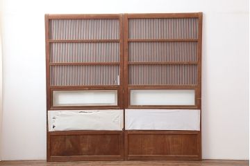 アンティーク建具　昭和初期　上品な和の空間づくりにおすすめな格子戸2枚セット(建具、引き戸)(R-036803)