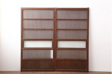 アンティーク建具　昭和初期　上品な和の空間づくりにおすすめな格子戸2枚セット　(R-036804)