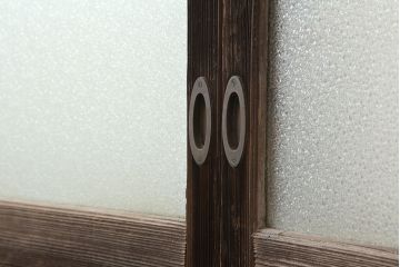 アンティーク建具　昭和初期　細身サイズ　ダイヤガラスが趣漂わせる引き戸2枚セット(建具、ガラス戸)(R-036806)