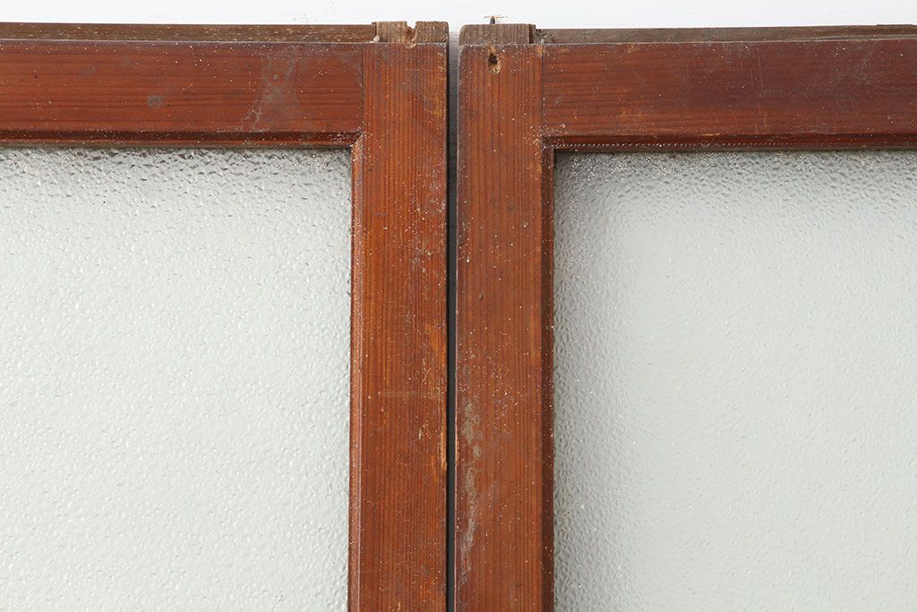 アンティーク建具　昭和初期　細身サイズ　ダイヤガラスが趣漂わせる引き戸2枚セット(建具、ガラス戸)(R-036806)