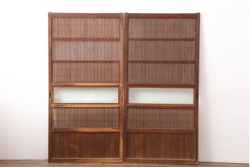 アンティーク建具　昭和初期　裏障子付き　上品な和の空間づくりにおすすめな格子戸2枚セット(障子戸、引き戸)(R-036808)