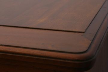 アンティーク家具　和製アンティーク　脚付リメイク　桃の取っ手の箪笥リビングボード(ローボード、テレビ台、チェスト、タンス)(R-036815)