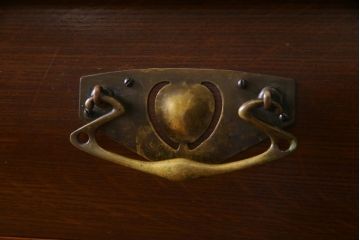 アンティーク家具　ステンドグラスが上品なイギリスアンティークのオーク材製ブックケース(カップボード、収納棚、キャビネット)(R-036817)