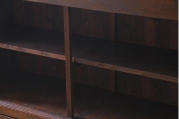 アンティーク家具　古民具・骨董　前面ケヤキ材　重厚な佇まいが存在感のある大型帳場箪笥(時代箪笥、サイドボード)